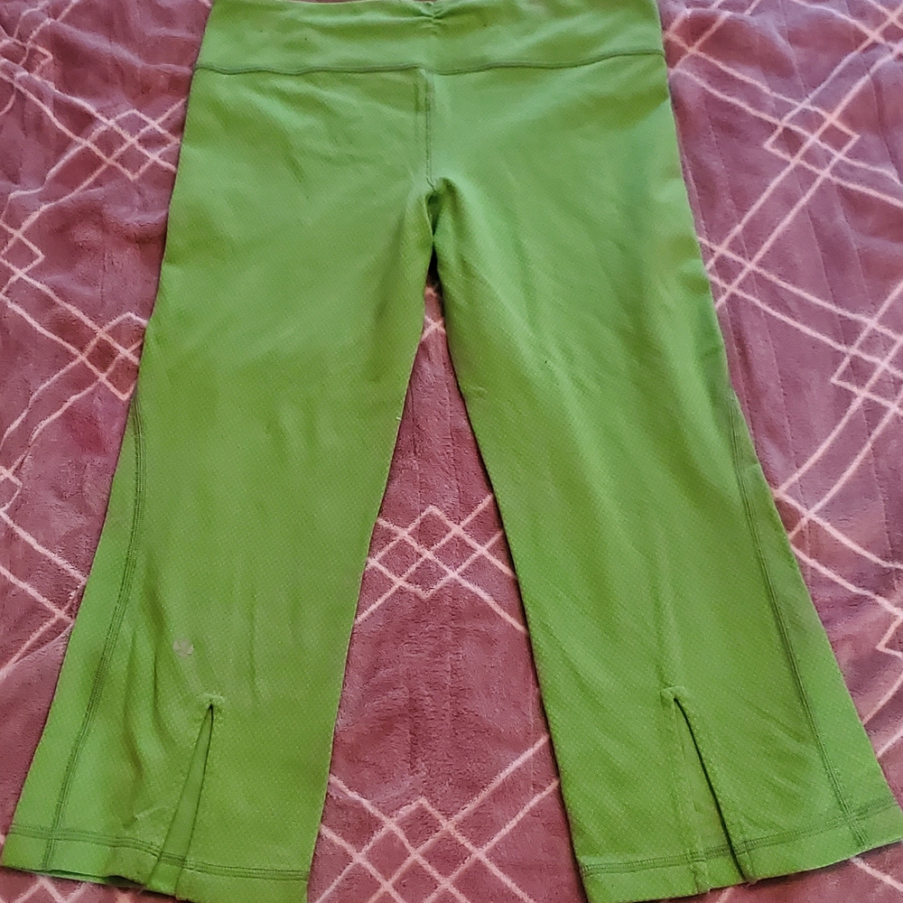 lululemon Green Bottoms